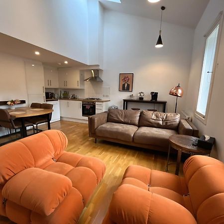 2 Bed 2 Bath With Private Parking Apartment EDI Exterior foto