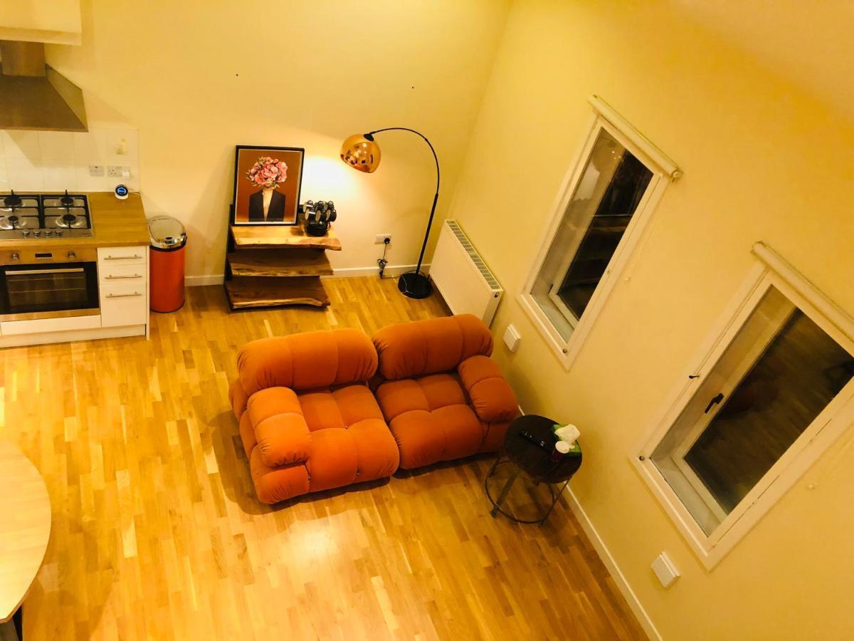 2 Bed 2 Bath With Private Parking Apartment EDI Exterior foto